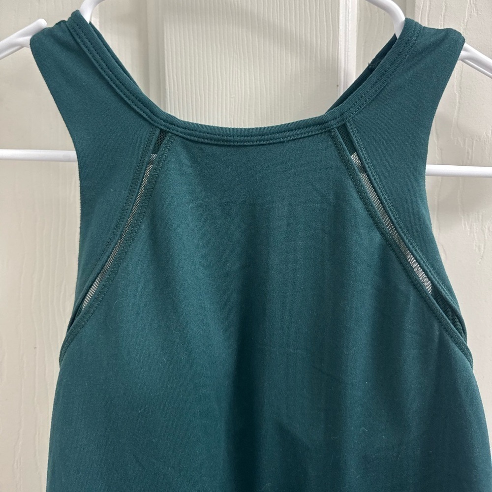 Old Navy Teal Active Go Dry Tank Top for women - Picture 2 of 6